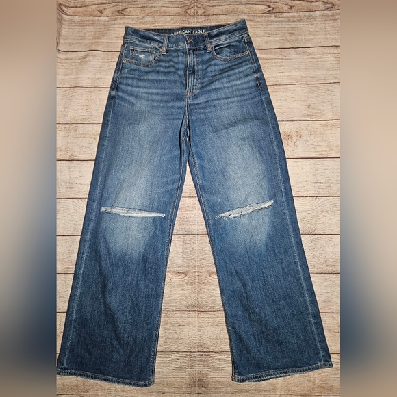 American Eagle Outfitters Denim - American Eagle Super High Rise Baggy Wide Leg Jean's